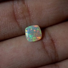 7 MM Carré Taillé 0,80 Cts Réel AAA Vert Rouge Jaune Bleu Feu Opale Éthiopienne
