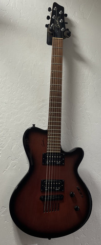 Godin solid body - lg, electric