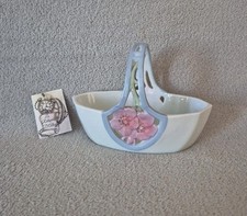 Petit panier décoratif en