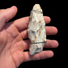 Biface en Silex & Outil