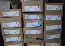 1PCS Neuf Panasonic SERVO MOTOR MSMA011C1Q