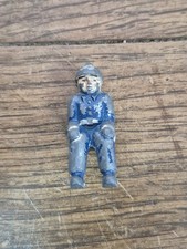 Ancienne Figurine De Pompier