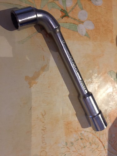 Cle pipe facom - cle,
