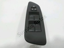 COMMANDE LEVE-VITRE AVANT GAUCHE 8482002210 TOYOTA AURIS 1 phase 1 / NE 224613