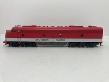 RIVAROSSI HO 1959 locomotive diesel EMD E-8 A Southern Pacific + remorque