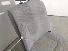 7701367724 siége avant droit