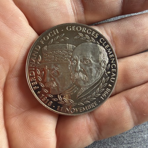 Médaille commemorative foch - médaille,