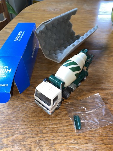 Toupie conrad volvo fl10h - conrad,