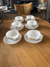 lot 6 tasses et sous tasses