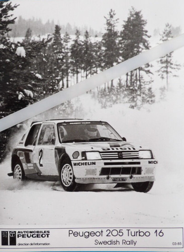 Photo presse peugeot 205 turbo - photo,