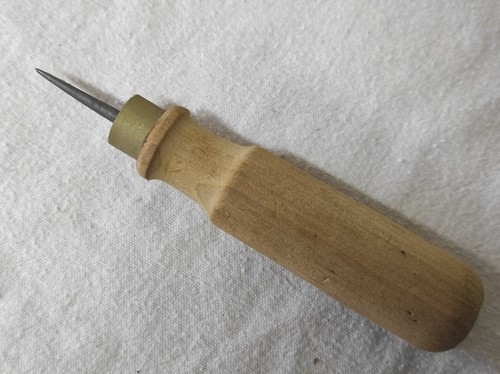 Ancien pointeau pour - ancien, cuir