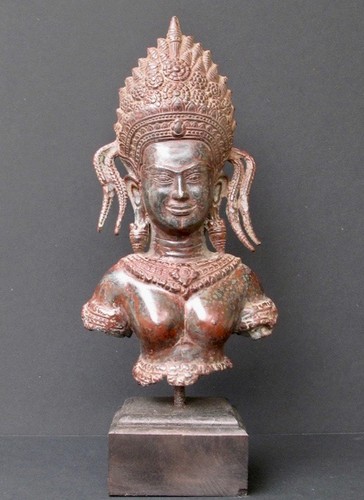Buste apsara bronze - en,