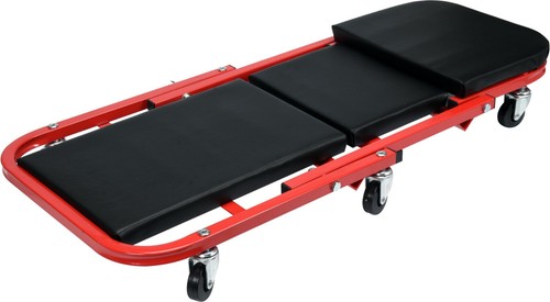 Chaise longue sous voiture - sous,