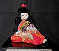 Poupée japonaise ancienne