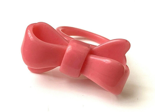 bague noeud plastique