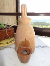 ancien abreuvoir à oiseaux en