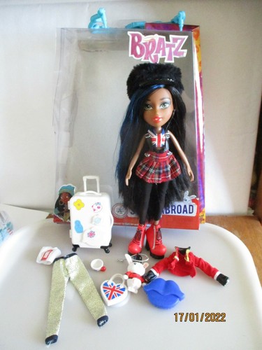 Poupée bratz sasha - bratz, study