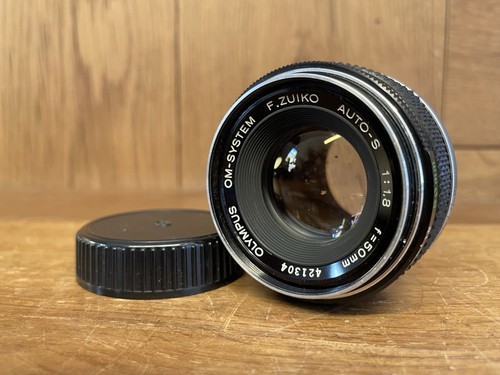 Lire exc 4 olympus om - de,