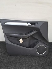 Garniture porte avant gauche