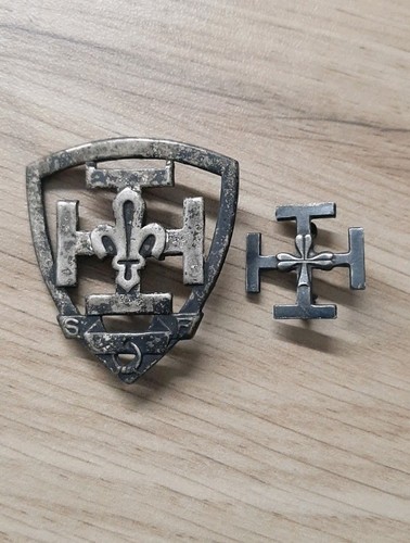 Lot insignes scouts de - 2,