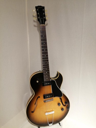 Gibson 135 - es-135, (no250623)