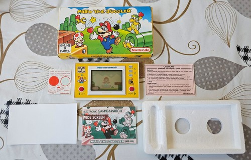 Nintendo hand held game - ,