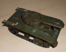 Ancien jouet tôle  véhicule