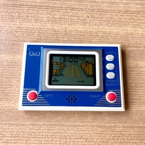 Superbe game watch q - watch, q&q