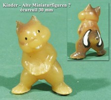 Kinder, Alte Miniaturfiguren ?, figurine écureuil, plastique 30 mm