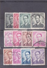 BELGIQUE LOT 12 TIMBRES