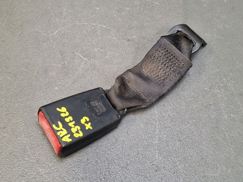 Attache ceinture sécurité