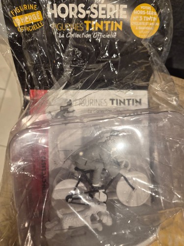 Figurine tintin lotus bleu - tintin,