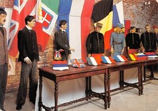 CPM Verdun la citadelle remise des médailles des drapeaux (286207)