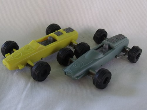 Ref ecurie roustang lot - -,