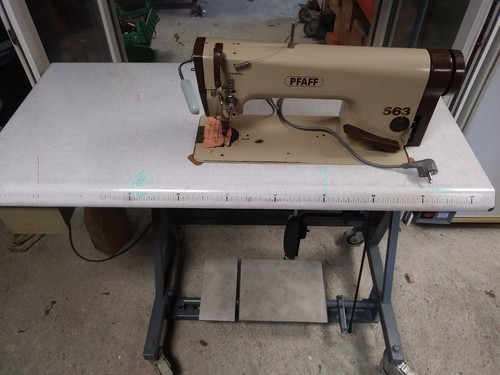 Machine coudre pfaff 563 - machine, à