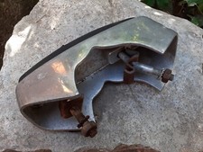 rare butoir gauche pare choc arrière Peugeot 204 break SACRED 1969