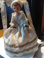 POUPÉES FOLKLORIQUES