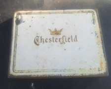 Ancienne Boite ( vide) Métal