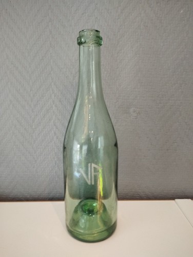 Bouteille ancienne verre - bouteille,