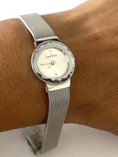 Skagen Denmark Montre Bracelet watch Vintage Quartz Bijoux France Femme Acier