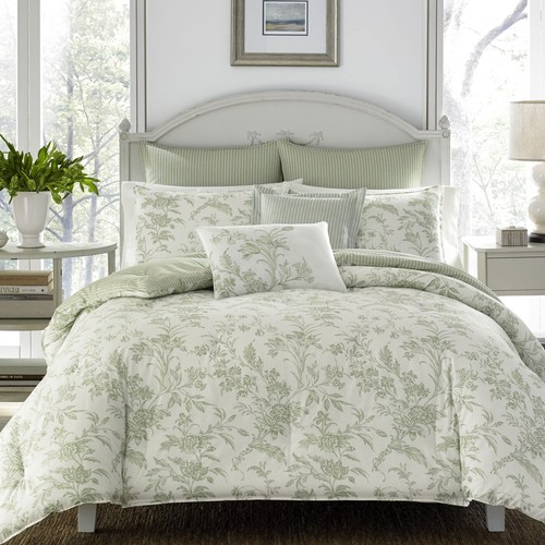 Laura ashley queen duvet - laura,
