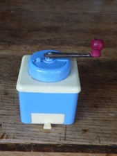 Ancien MOULIN à CAFE par la