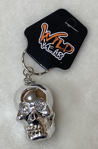 Silver skull with diamond - with, eyes