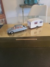 MAJORETTE CITROEN DS 21  CARAVANE STERCKEMAN LOVELY - 1/64