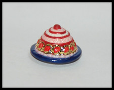 FÈVE "À LA TABLE DU ROI SOLEIL AU CHÂTEAU DE VERSAILLES" OR, PLATINE 2024 NEUF 9