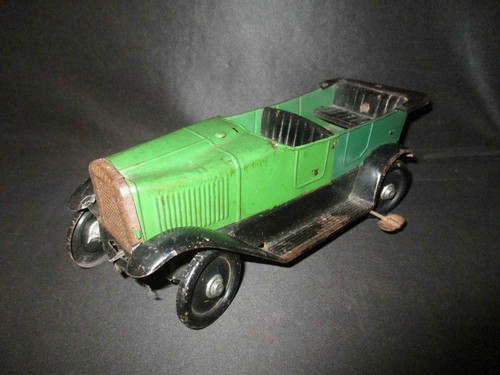Ancienne grande voiture - ancienne,