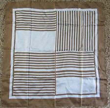 FOULARD en SOIE CHRISTIAN DIOR