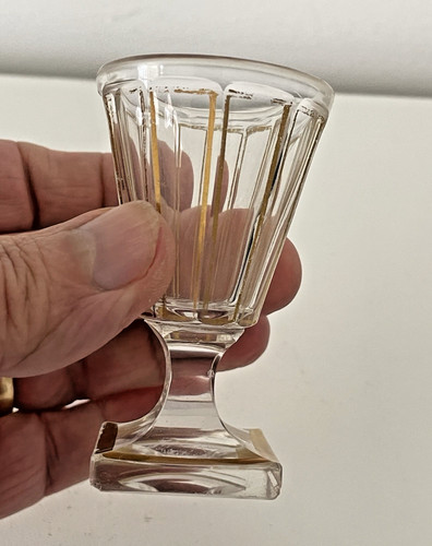 Petit verre pour cave - , à