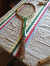 Ancienne raquette de tennis en bois Dunlop