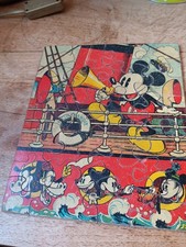 Ancien PUZZLE EN BOIS Mickey
